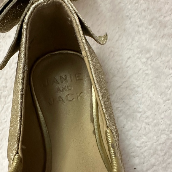 Janie and Jack gold dress shoes - Picture 7 of 7